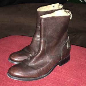 Frye ankle boots Size 7